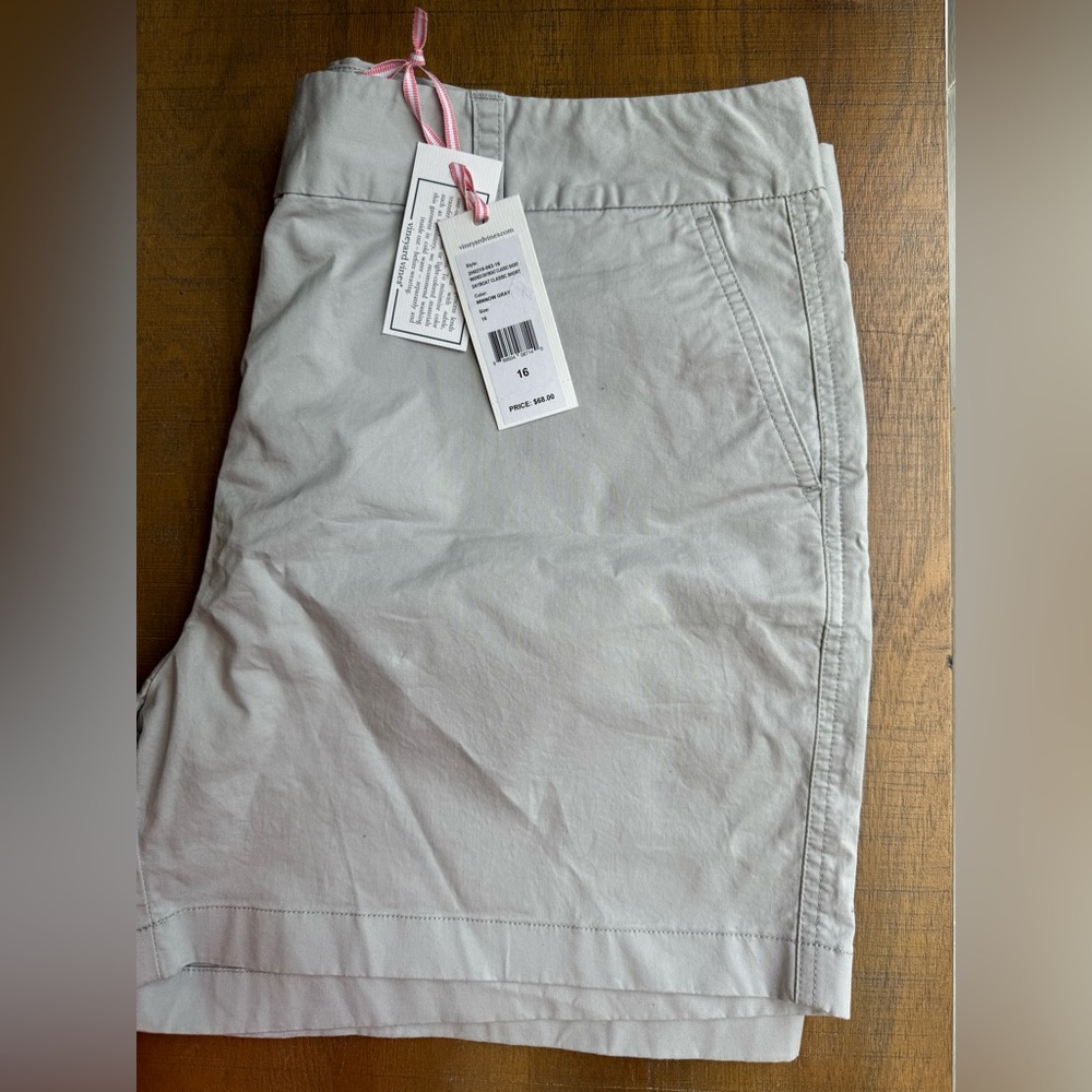 (NWT) Vineyard Vines Dayboat Classic Short